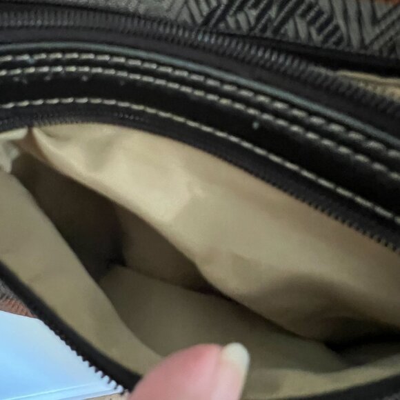 Giani Bernini Geometric Crossbody Bag With Adjustable Strap & Multiple Zipper Co - Picture 9 of 9